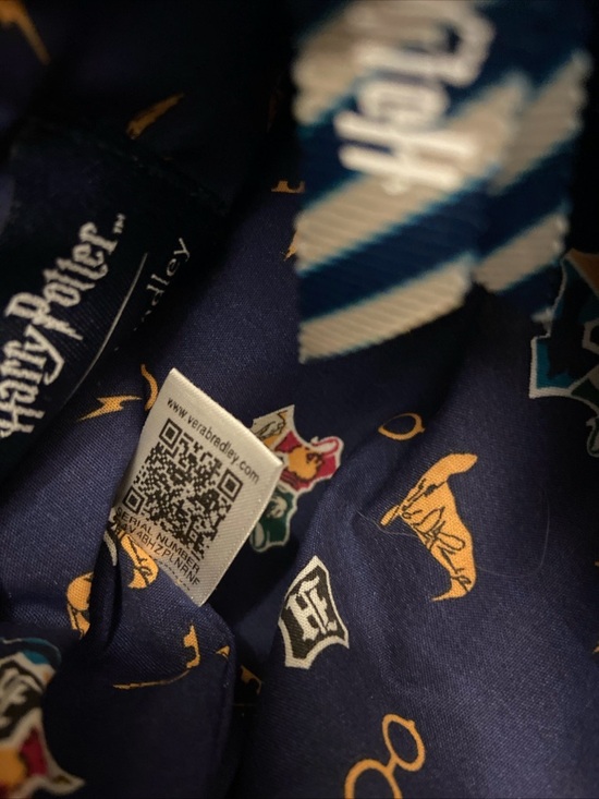 Vera Bradley Harry Potter Triple Zip Hipster Crossbody Bag HOME TO HOGWARTZ - Picture 10 of 12